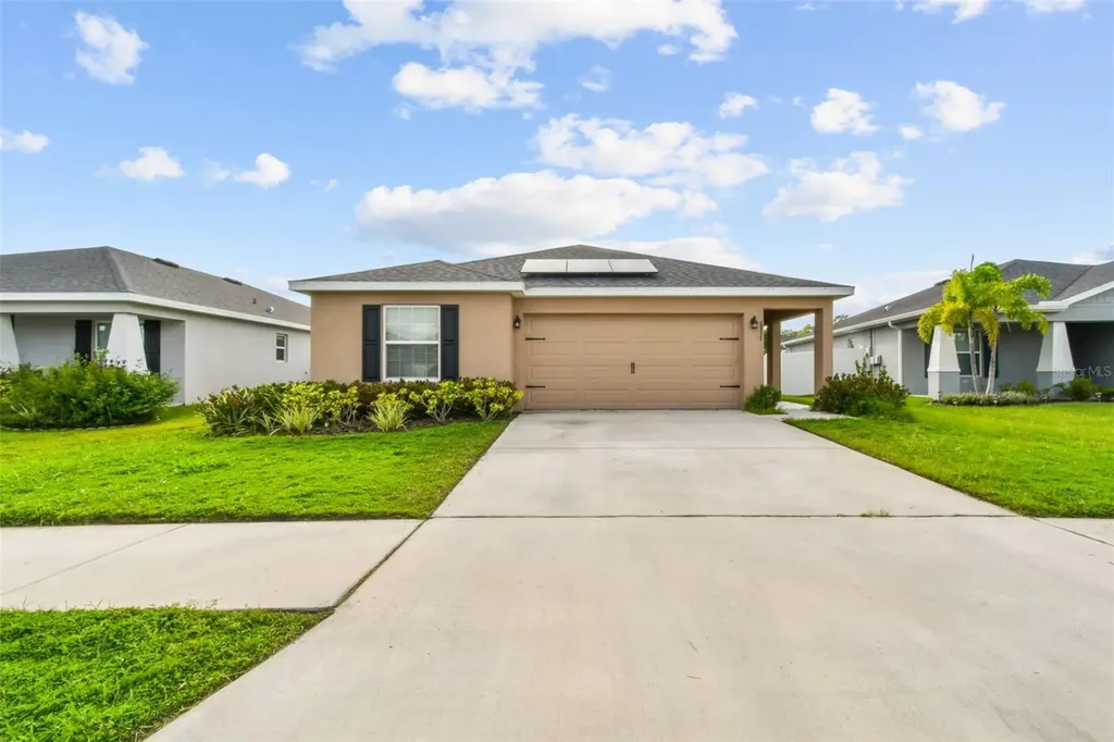 6977 Abbywood Lane Zephyrhills FL 33541