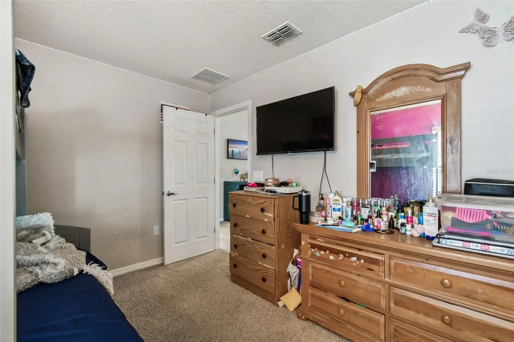 6977 Abbywood Lane Zephyrhills FL 33541
