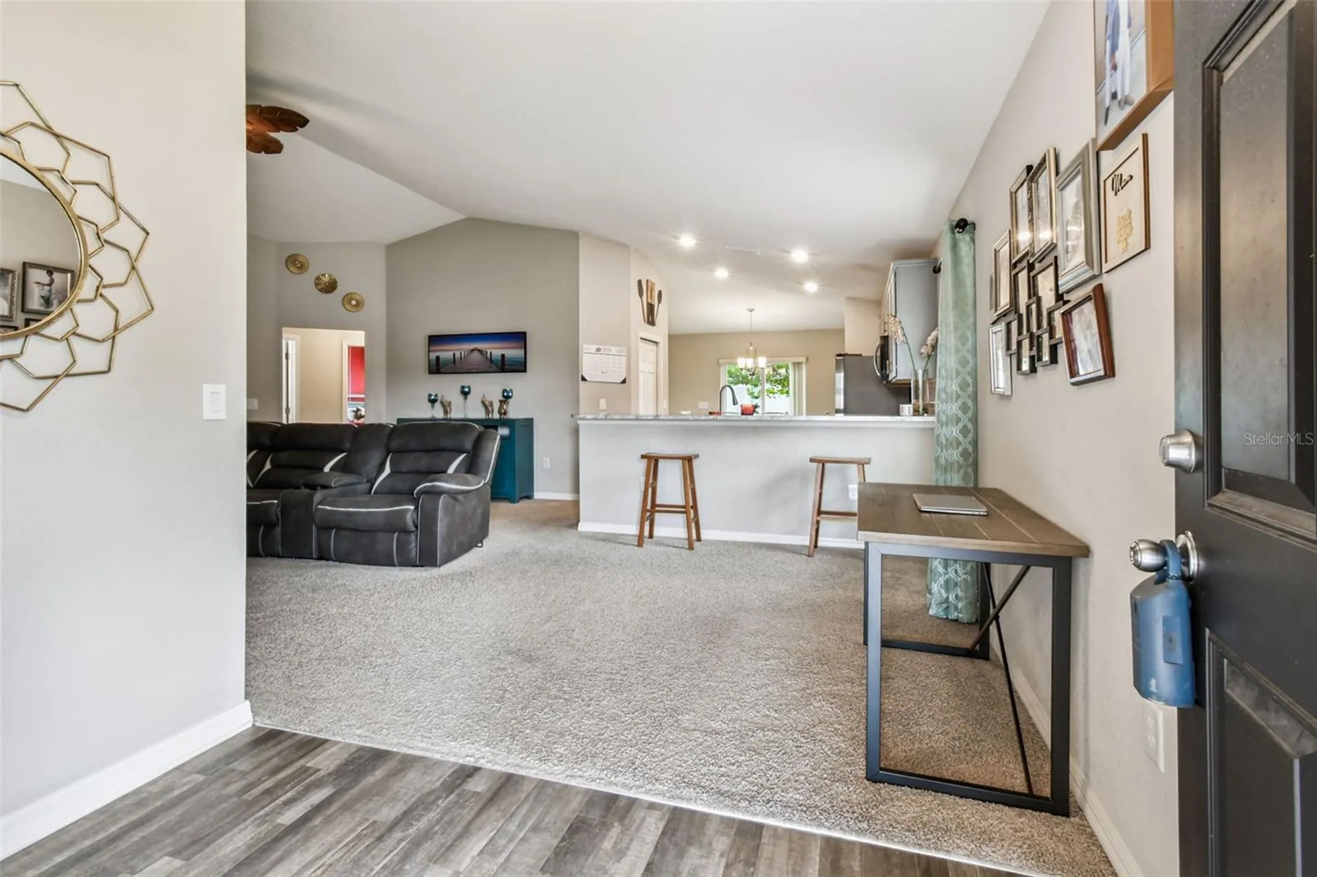 6977 Abbywood Lane Zephyrhills FL 33541