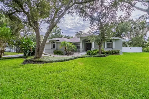 6745 Forestwood Dr W Lakeland FL 33811