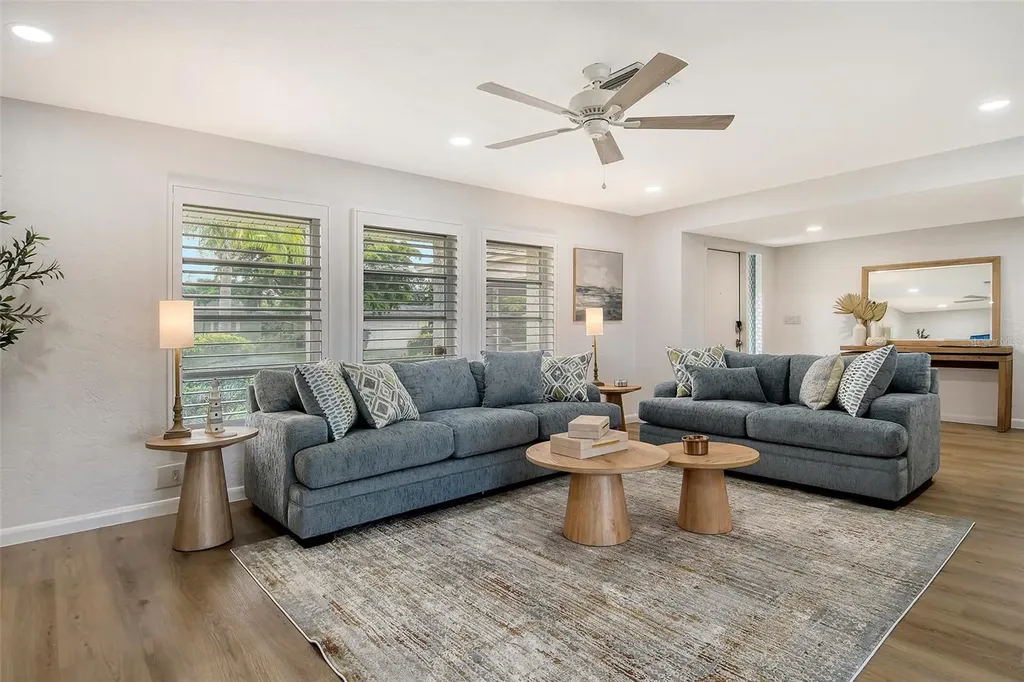 6722 Roxbury Drive Sarasota FL 34231