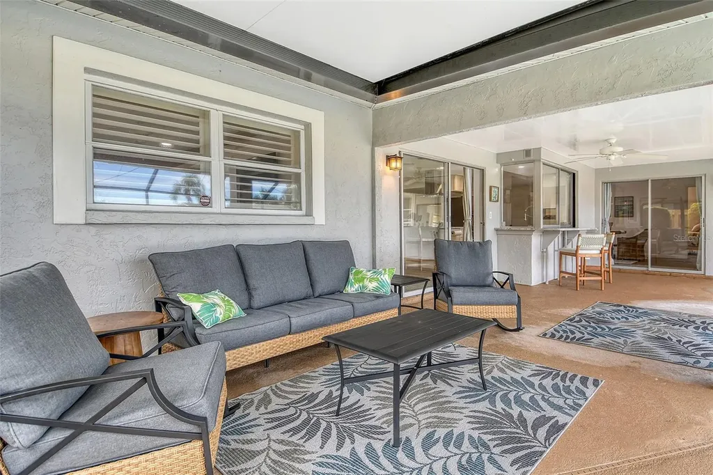 6722 Roxbury Drive Sarasota FL 34231