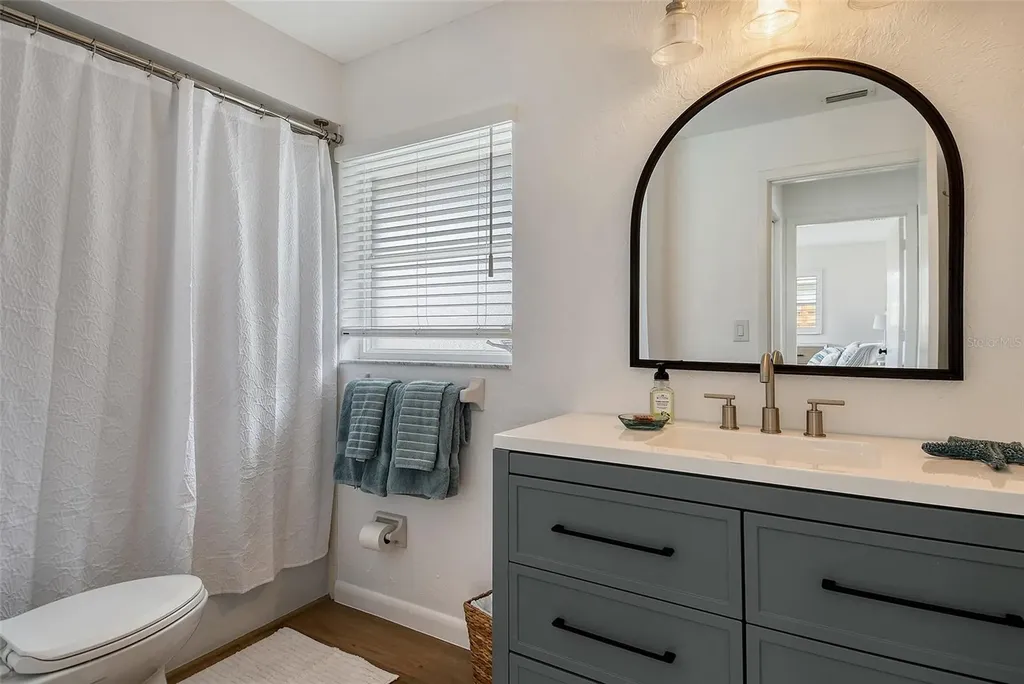 6722 Roxbury Drive Sarasota FL 34231