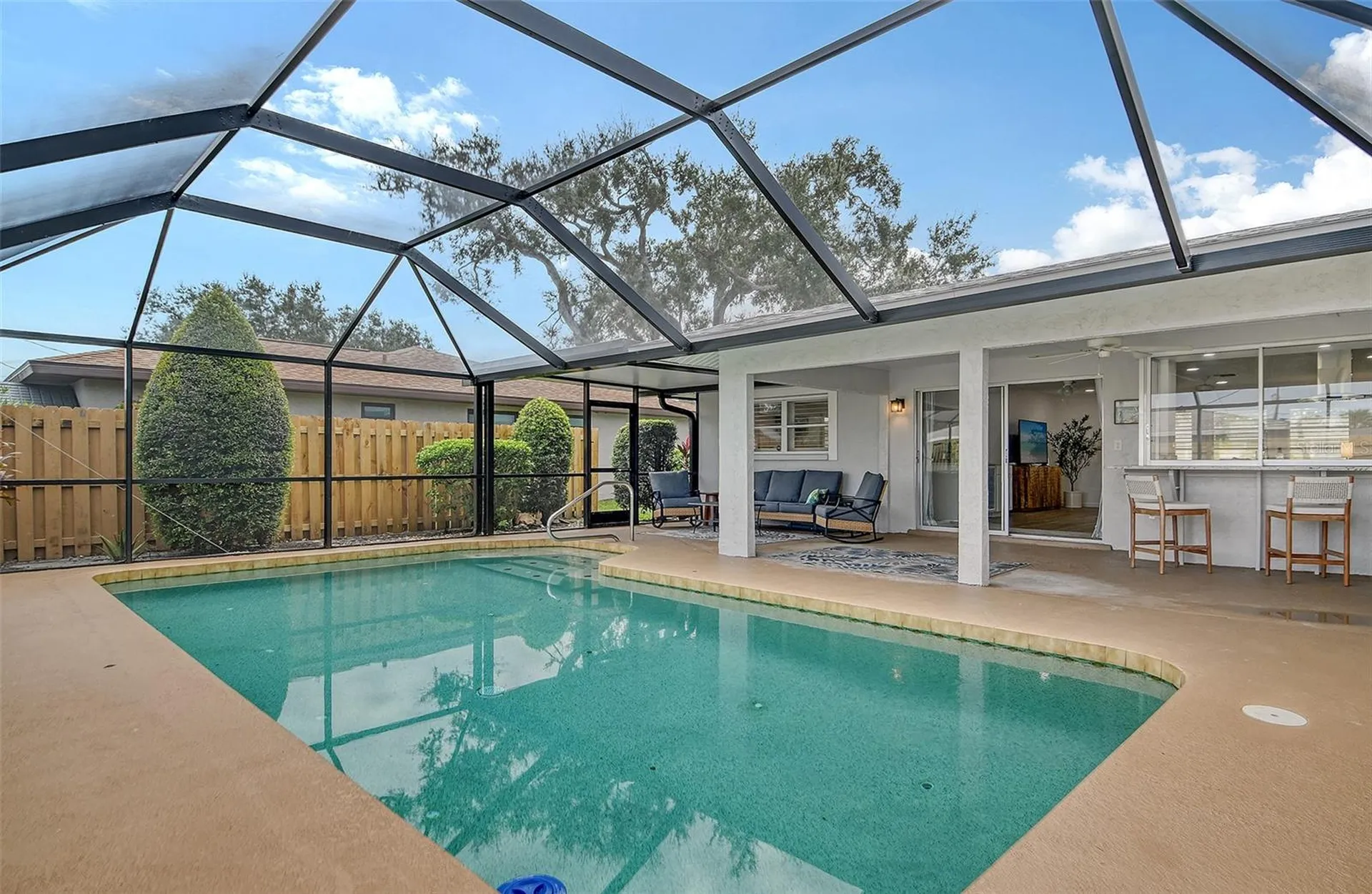 6722 Roxbury Drive Sarasota FL 34231