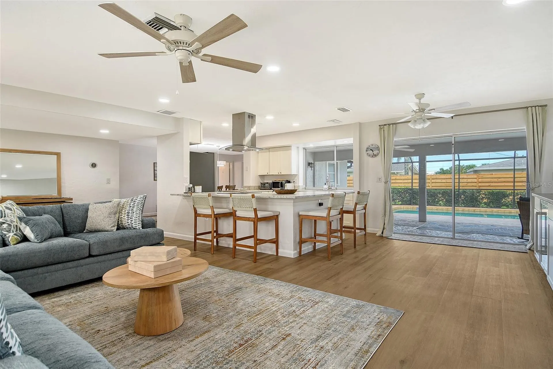 6722 Roxbury Drive Sarasota FL 34231