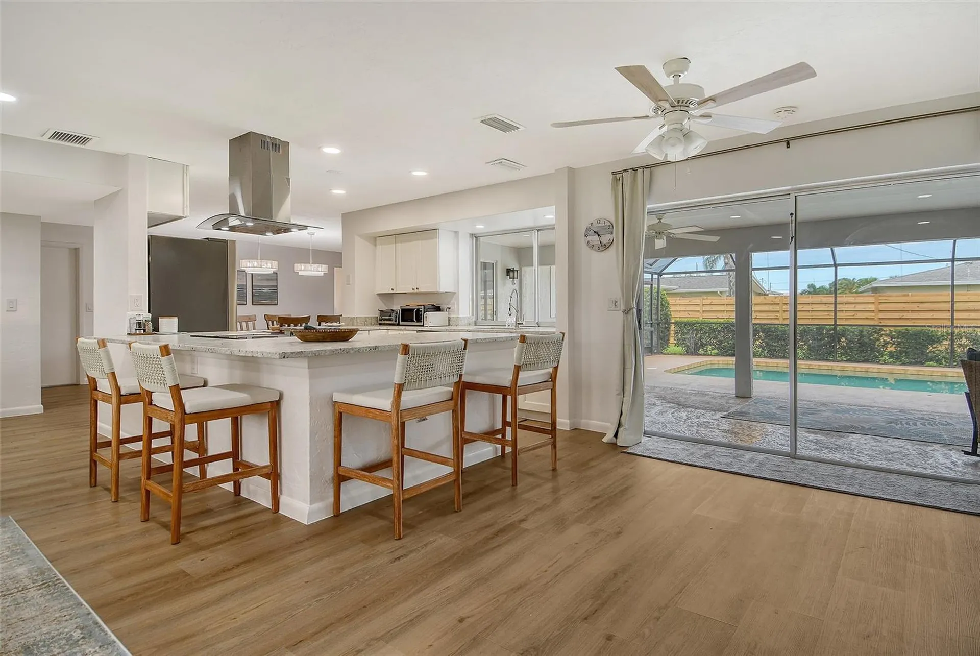 6722 Roxbury Drive Sarasota FL 34231