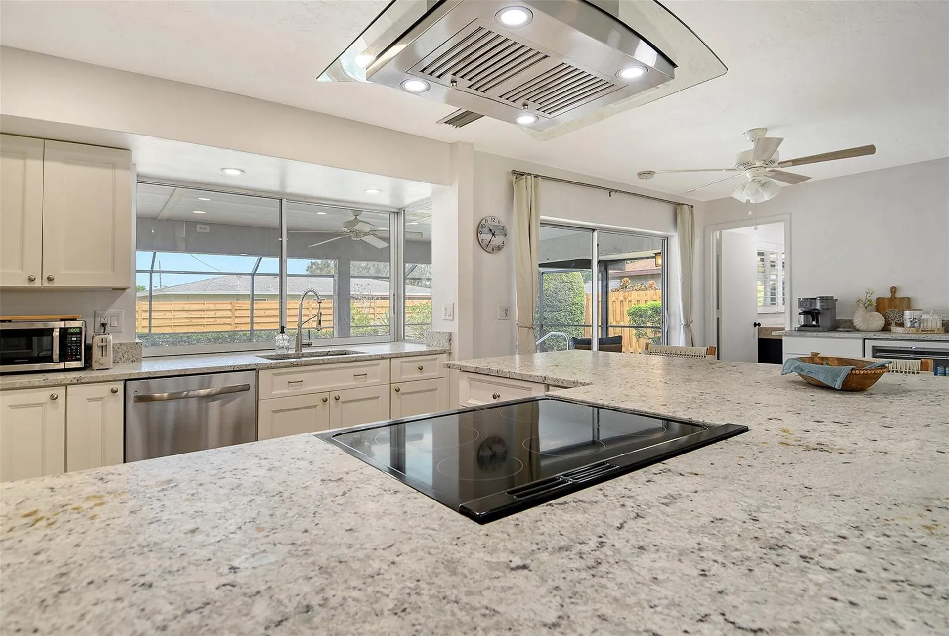 6722 Roxbury Drive Sarasota FL 34231