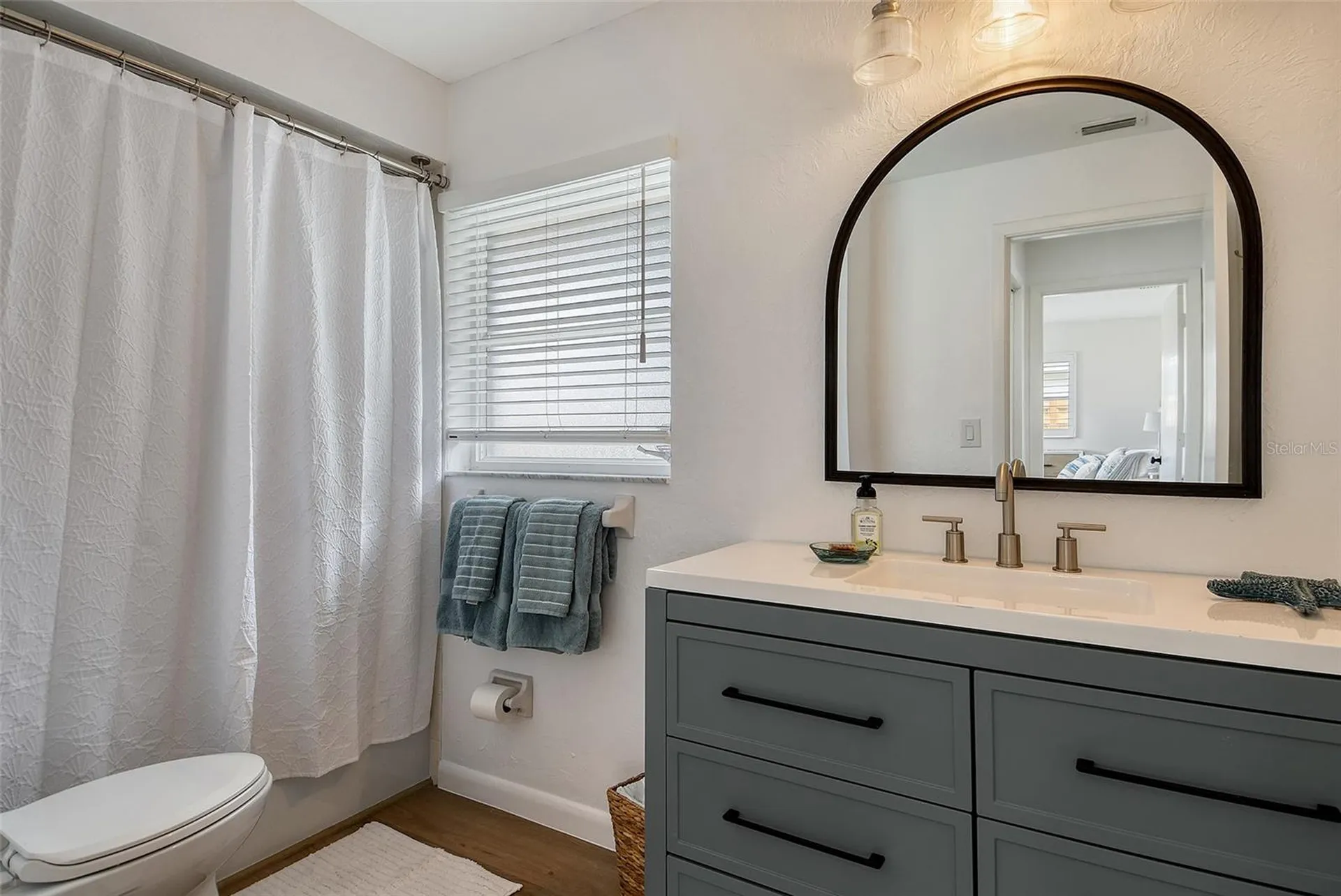 6722 Roxbury Drive Sarasota FL 34231