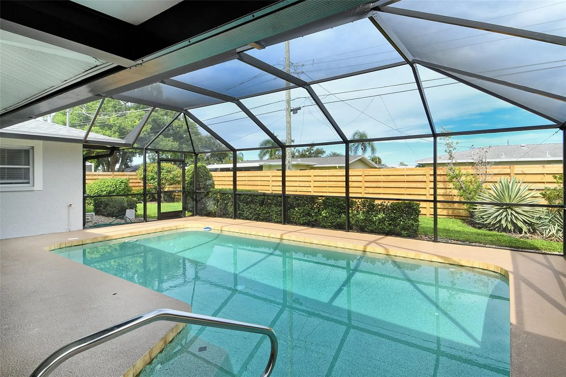 6722 Roxbury Drive Sarasota FL 34231