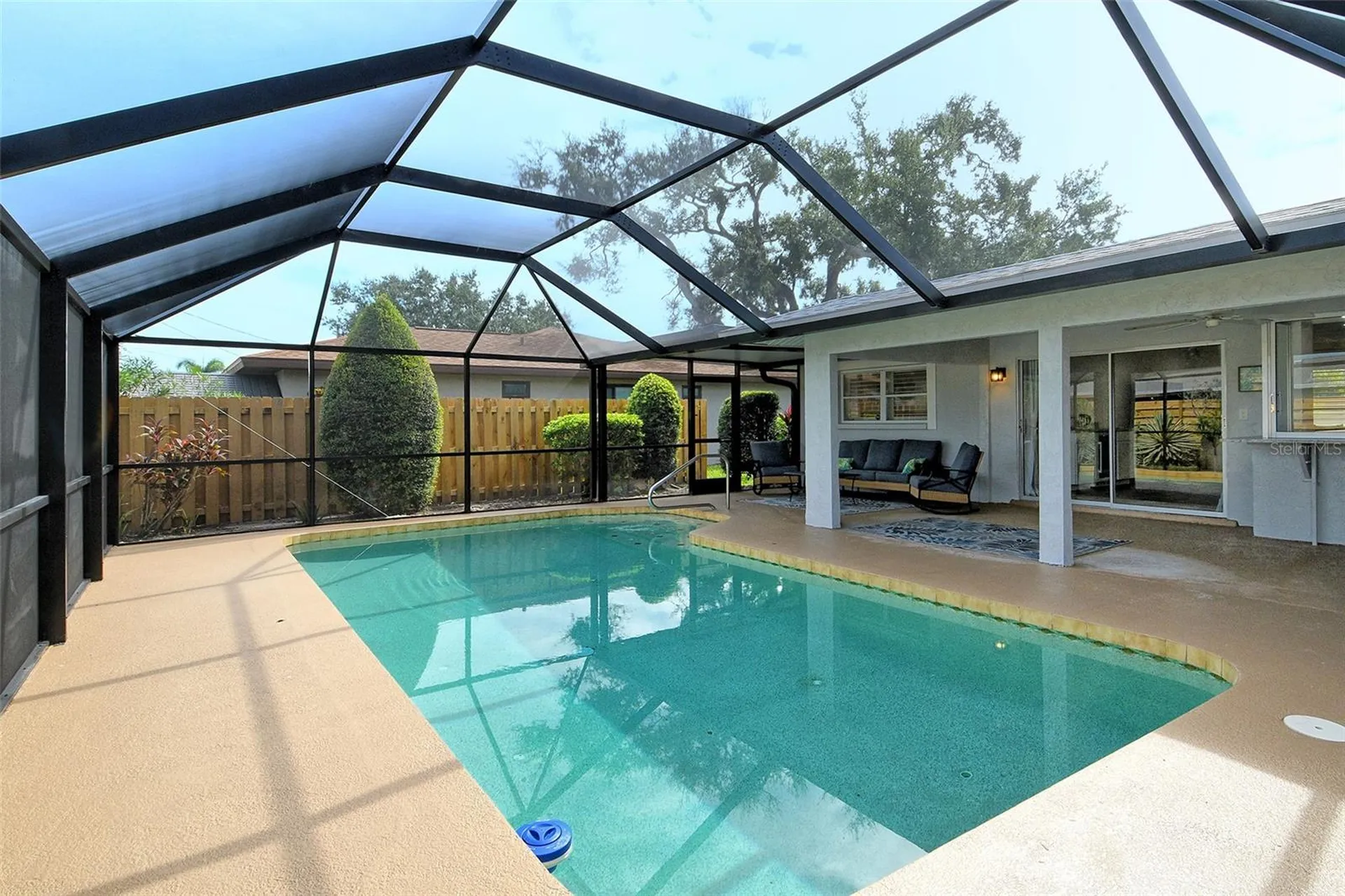 6722 Roxbury Drive Sarasota FL 34231