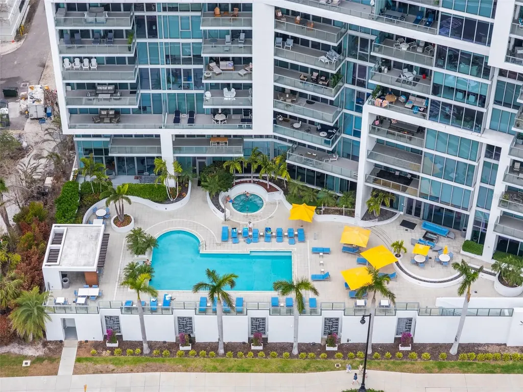 1155 N Gulfstream Avenue Sarasota FL 34236