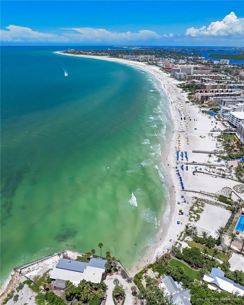 1155 N Gulfstream Avenue Sarasota FL 34236