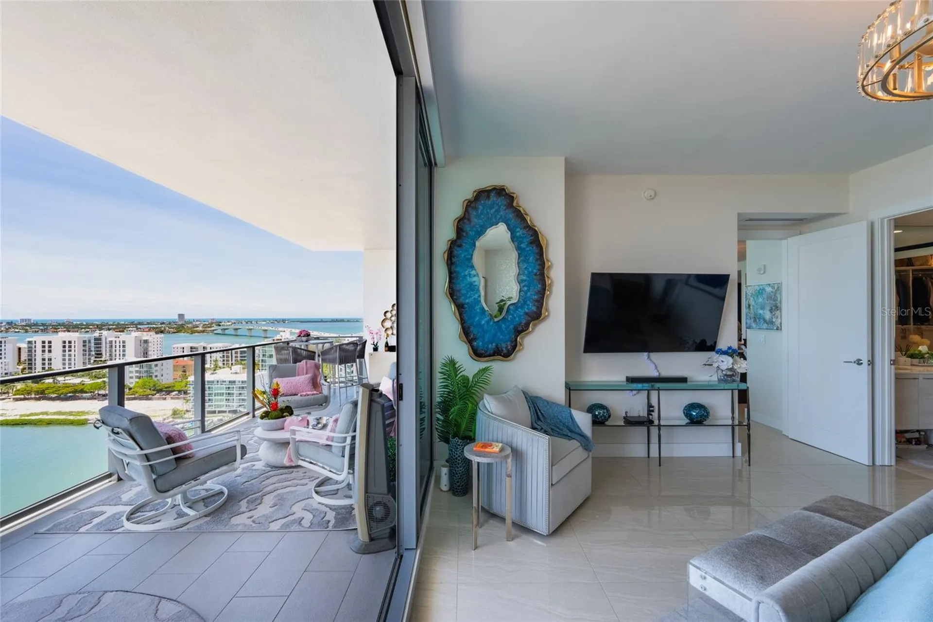 1155 N Gulfstream Avenue Sarasota FL 34236