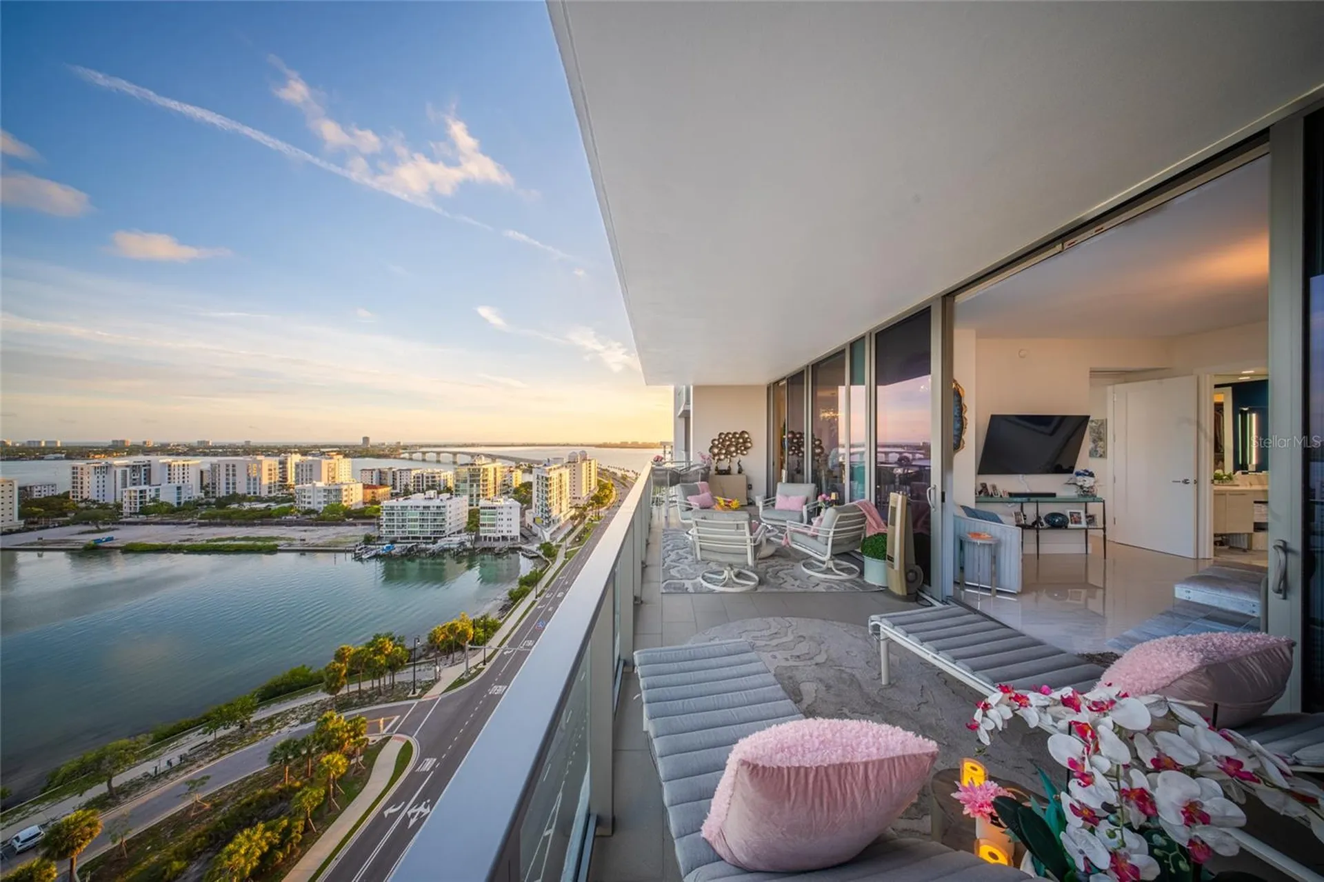 1155 N Gulfstream Avenue Sarasota FL 34236
