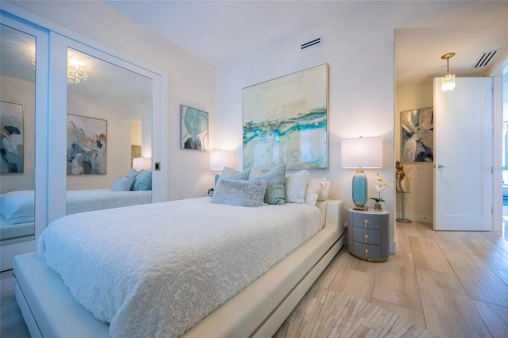 1155 N Gulfstream Avenue Sarasota FL 34236
