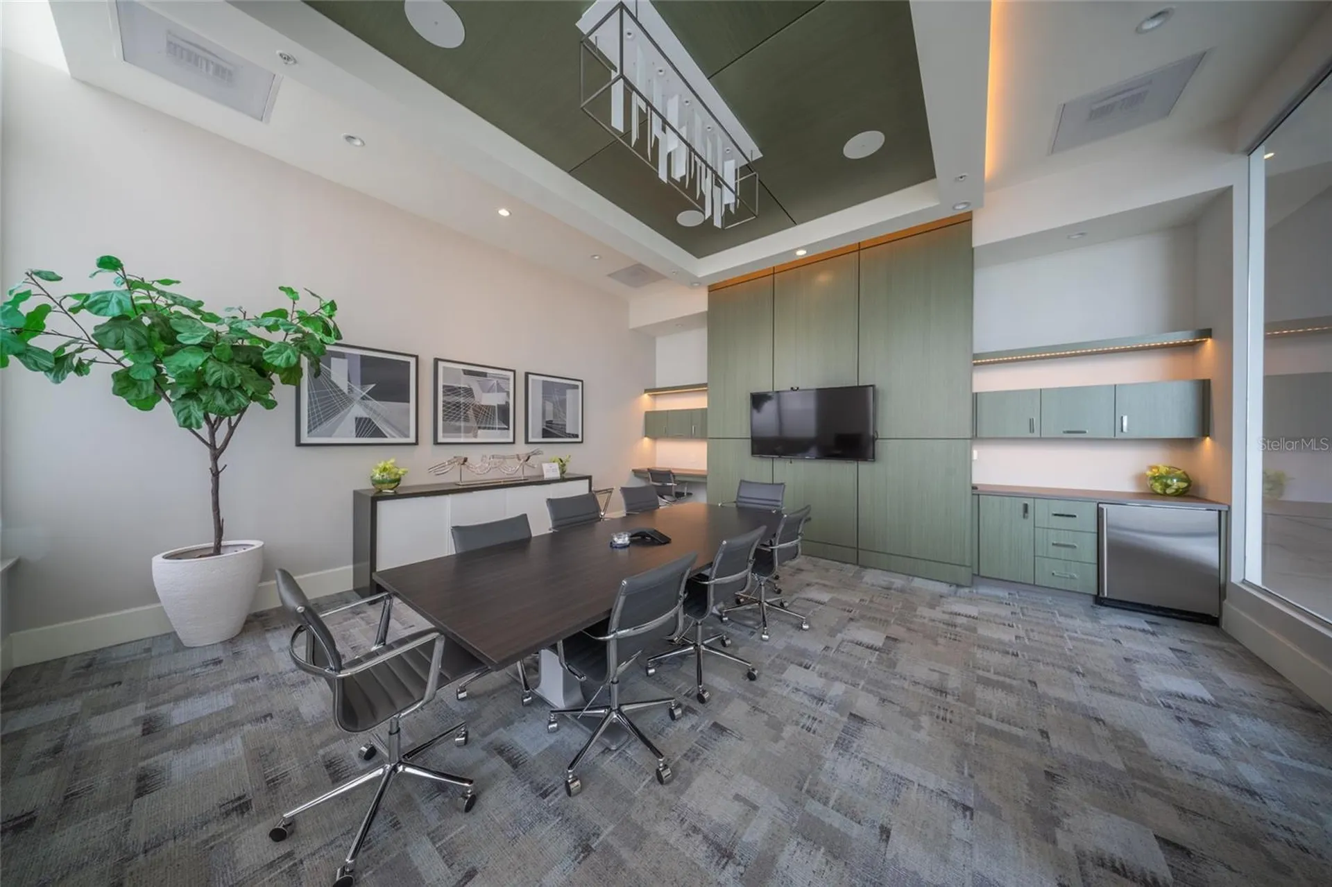 1155 N Gulfstream Avenue Sarasota FL 34236