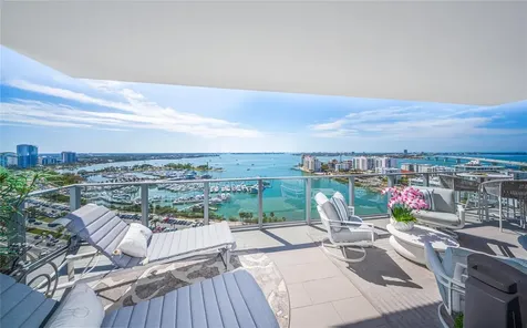1155 N Gulfstream Avenue Sarasota FL 34236