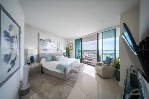 1155 N Gulfstream Avenue Sarasota FL 34236