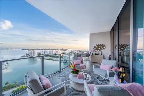 1155 N Gulfstream Avenue Sarasota FL 34236
