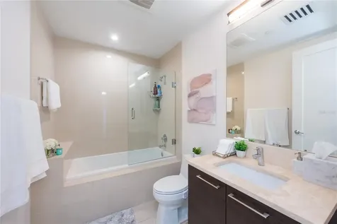 1155 N Gulfstream Avenue Sarasota FL 34236