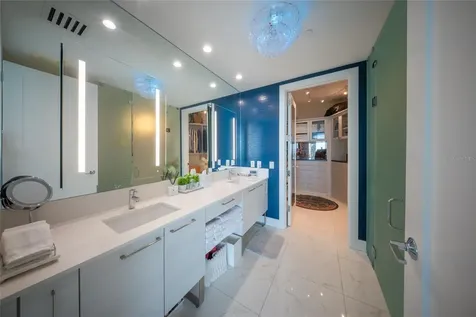 1155 N Gulfstream Avenue Sarasota FL 34236