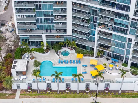 1155 N Gulfstream Avenue Sarasota FL 34236