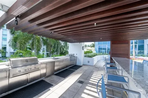 1155 N Gulfstream Avenue Sarasota FL 34236
