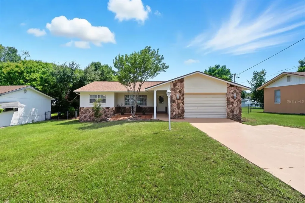 305 Edison Inverness FL 34452
