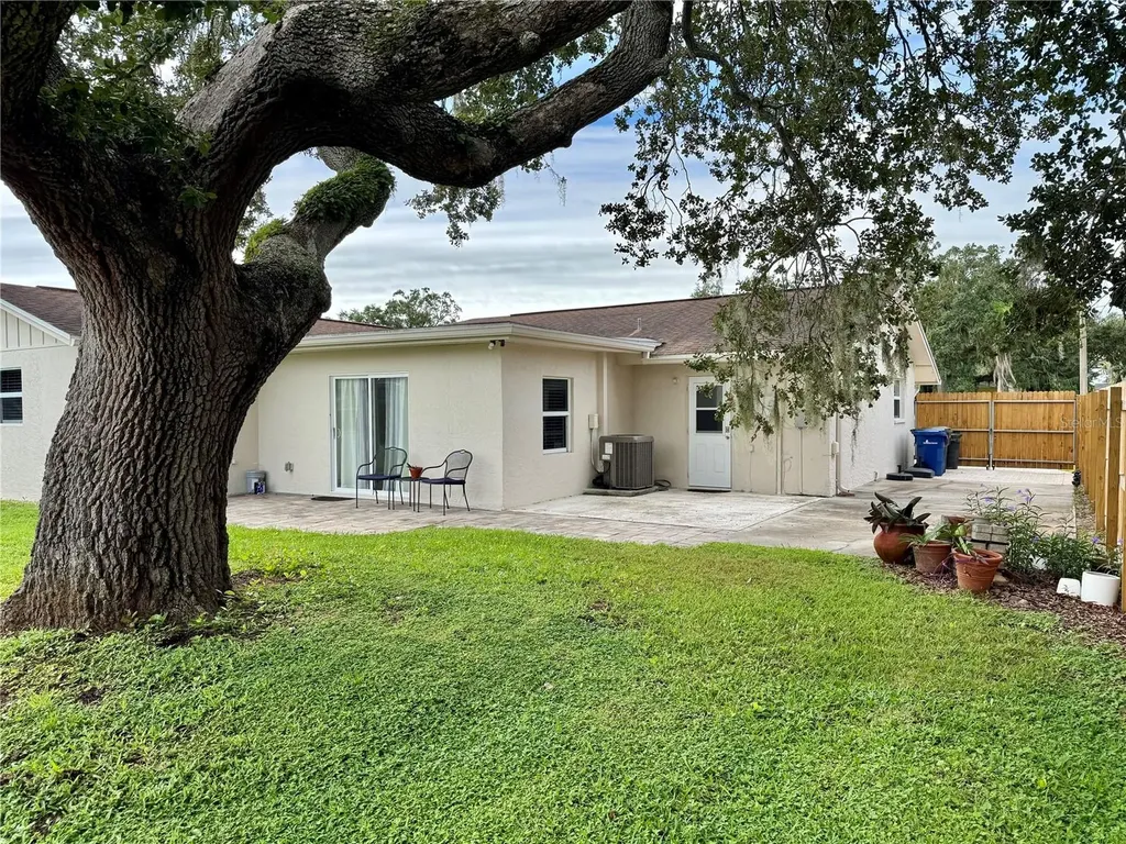 5337 Colewood Place Sarasota FL 34232