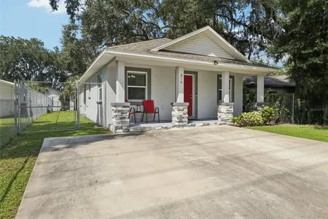 910 E Alabama Street Plant City FL 33563