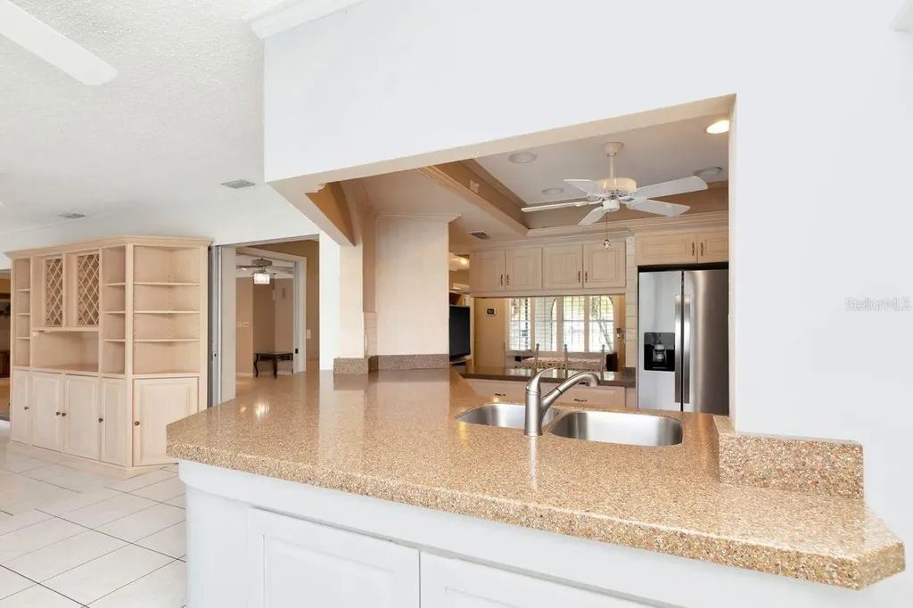 1113 45th Avenue NE St Petersburg FL 33703