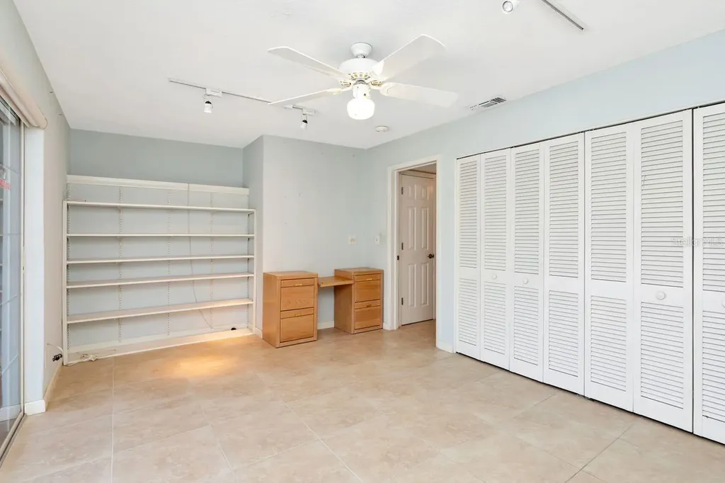 1113 45th Avenue NE St Petersburg FL 33703