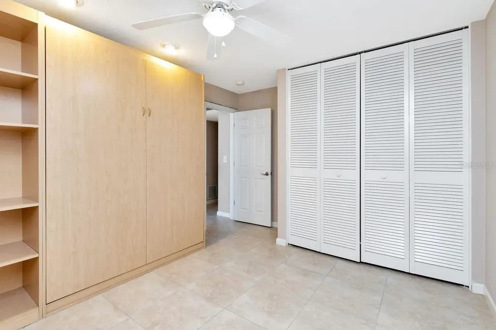 1113 45th Avenue NE St Petersburg FL 33703