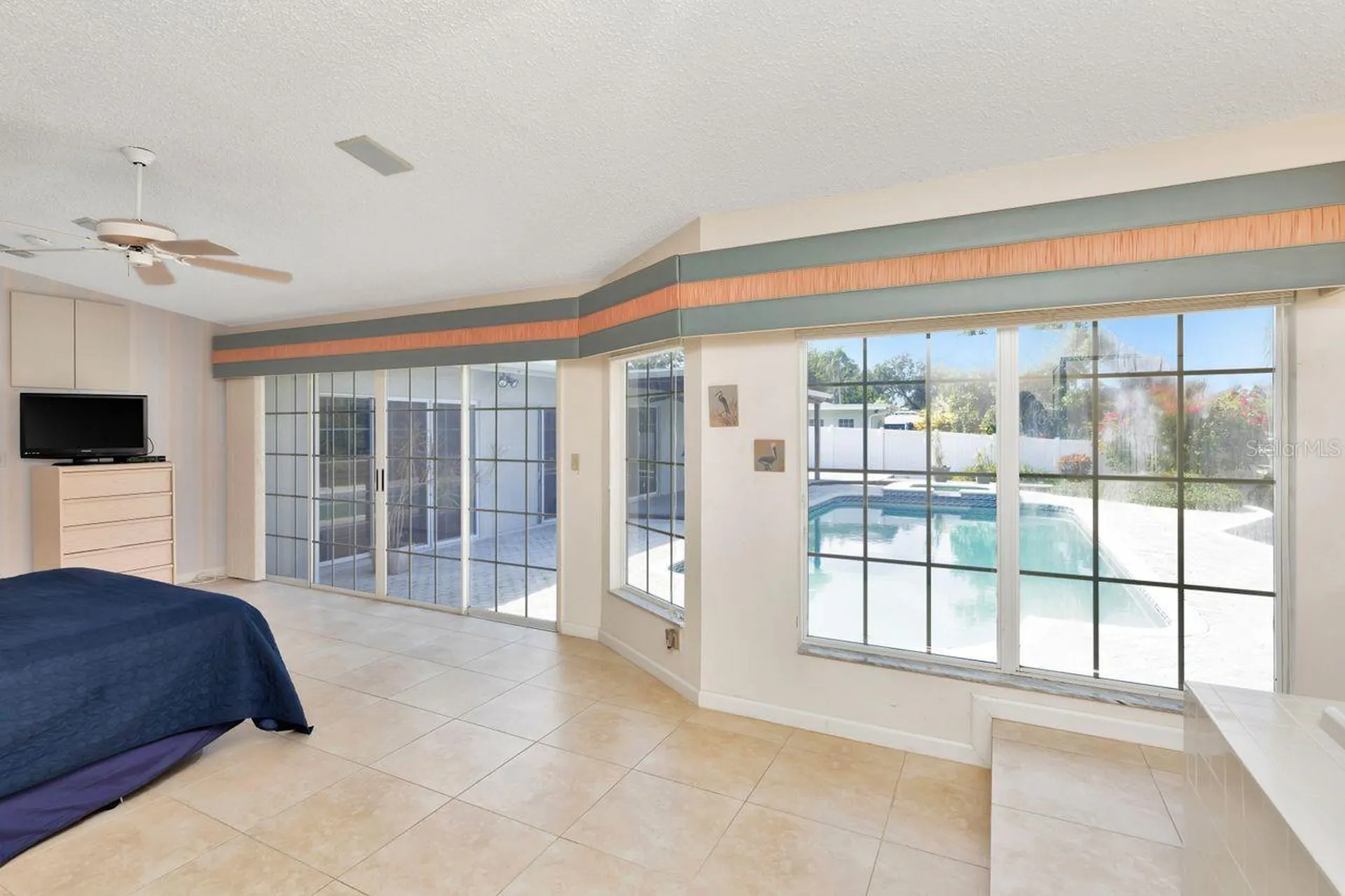 1113 45th Avenue NE St Petersburg FL 33703