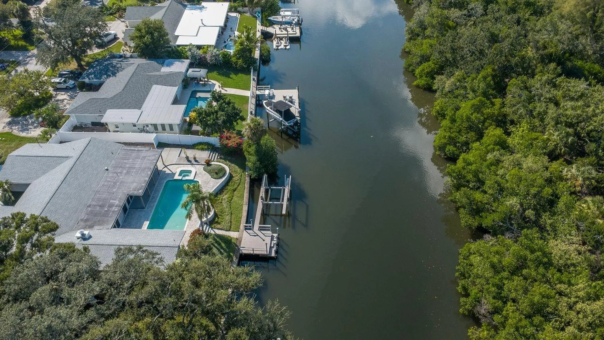 1113 45th Avenue NE St Petersburg FL 33703