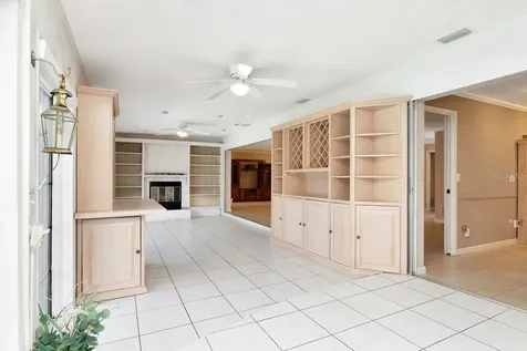 1113 45th Avenue NE St Petersburg FL 33703