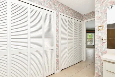 1113 45th Avenue NE St Petersburg FL 33703