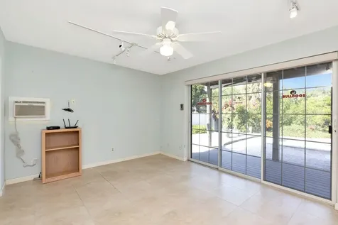1113 45th Avenue NE St Petersburg FL 33703