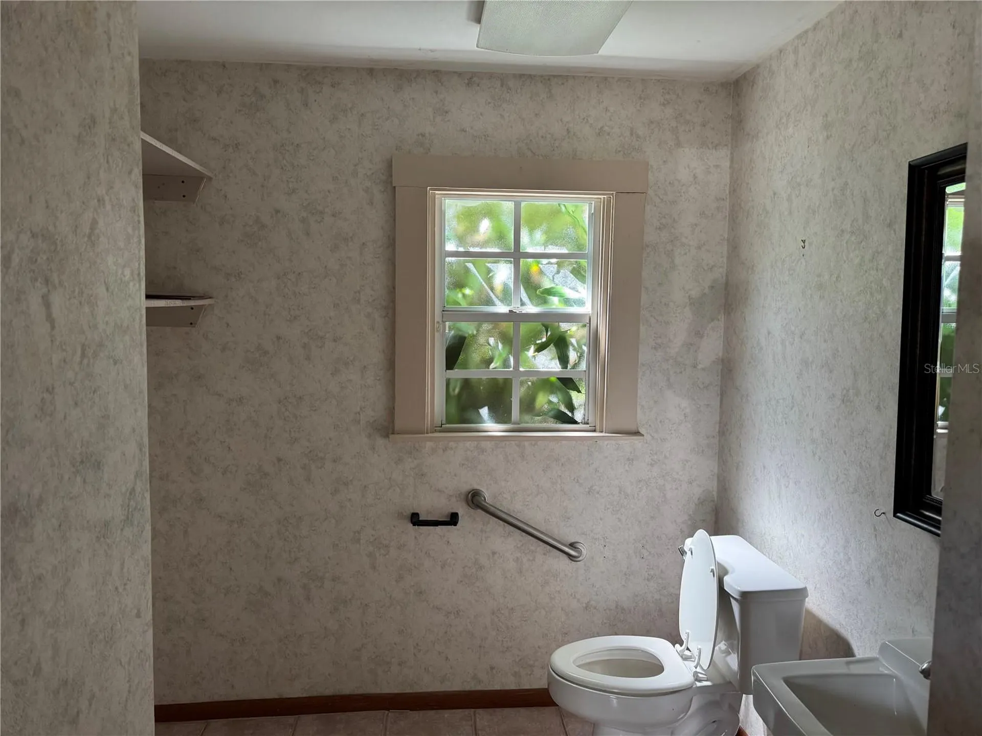 225 N Scenic Highway Frostproof FL 33843