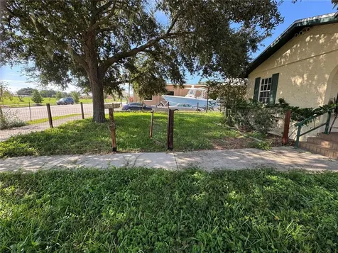 225 N Scenic Highway Frostproof FL 33843