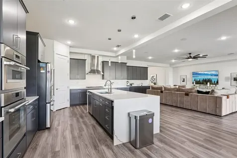 8743 Sanders Tree Loop Wesley Chapel FL 33545
