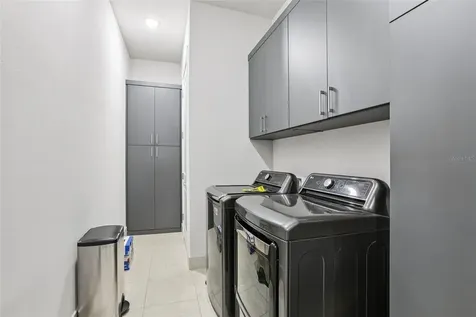 8743 Sanders Tree Loop Wesley Chapel FL 33545