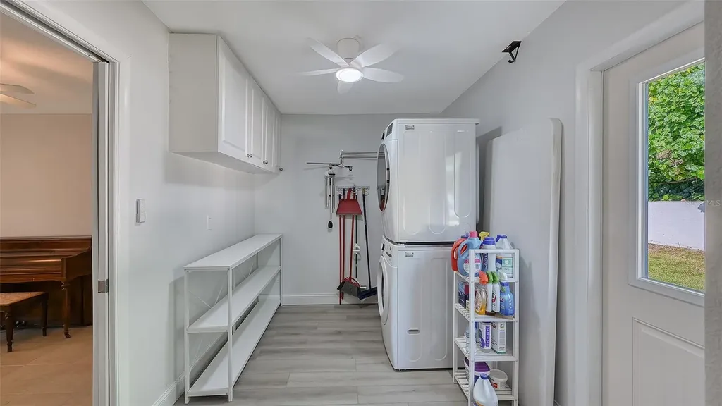 4976 Gulf Of Mexico Drive Longboat Key FL 34228