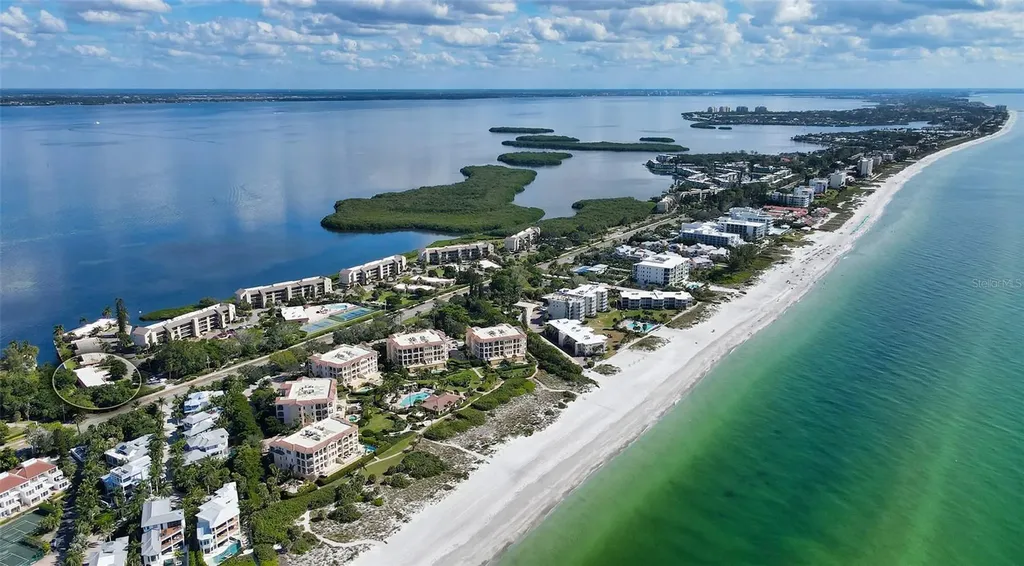 4976 Gulf Of Mexico Drive Longboat Key FL 34228