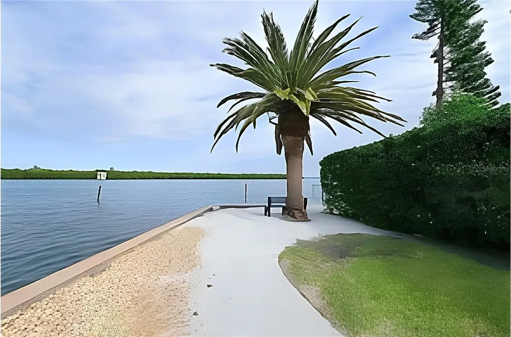 4976 Gulf Of Mexico Drive Longboat Key FL 34228