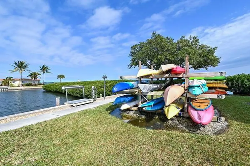 4976 Gulf Of Mexico Drive Longboat Key FL 34228
