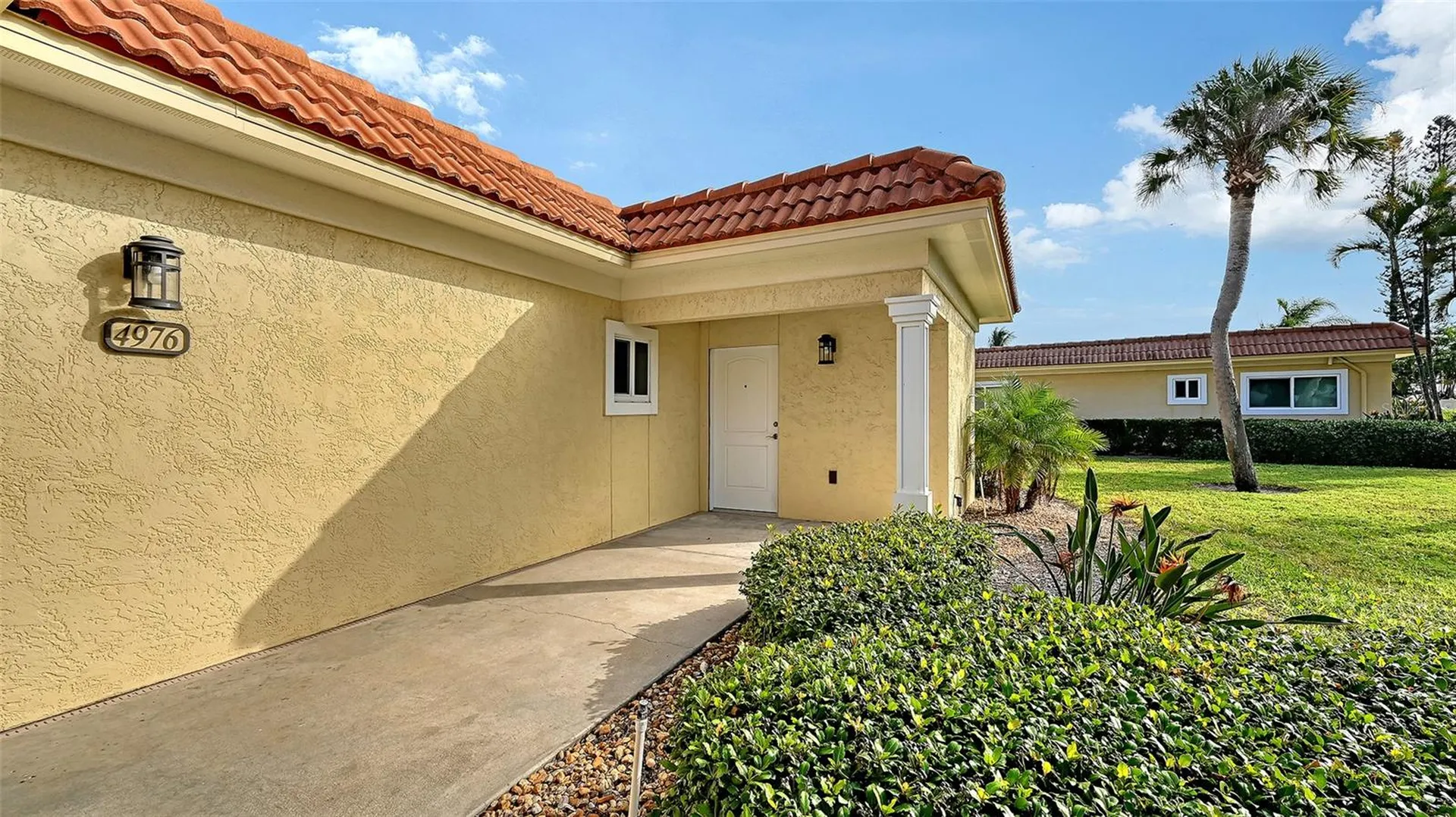 4976 Gulf Of Mexico Drive Longboat Key FL 34228