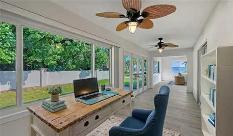 4976 Gulf Of Mexico Drive Longboat Key FL 34228