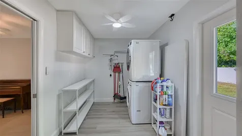 4976 Gulf Of Mexico Drive Longboat Key FL 34228