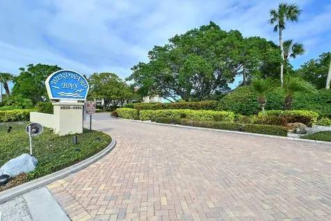 4976 Gulf Of Mexico Drive Longboat Key FL 34228